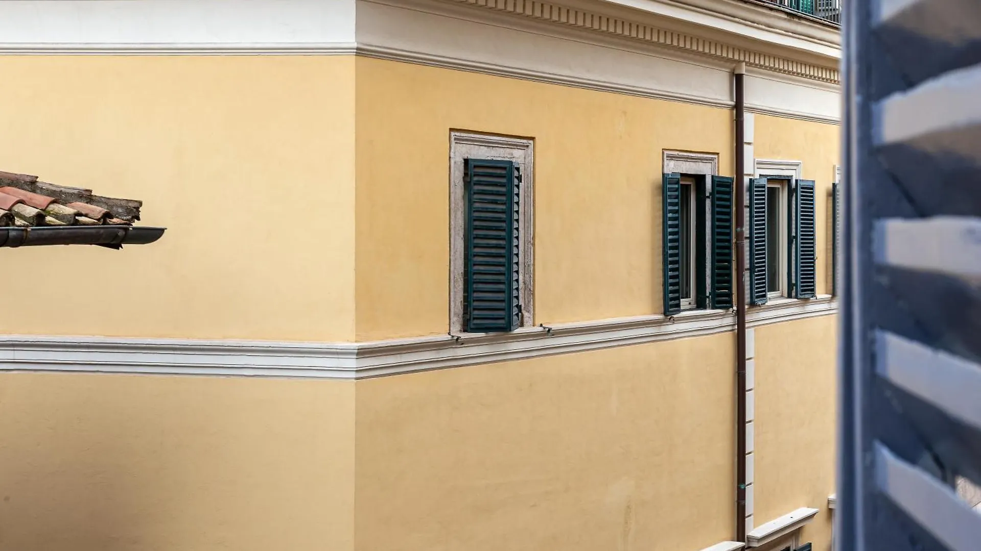 Iflat Cozy Studio In The Heart Of Campo De Fiori Rome