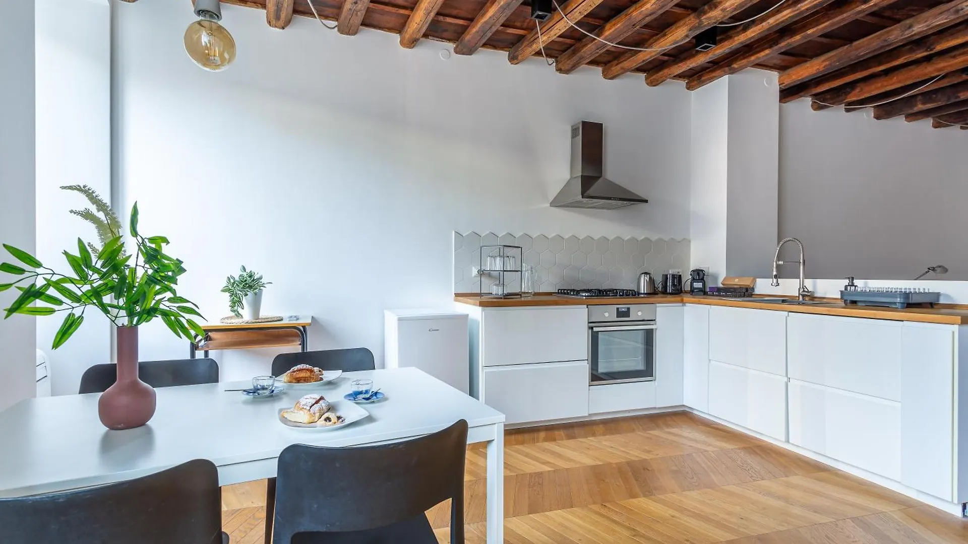 Iflat Cozy Studio In The Heart Of Campo De Fiori Rome Apartment